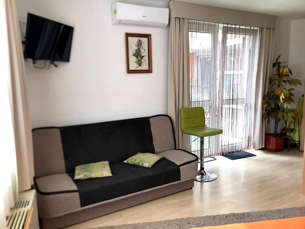 Appartement ART Éden à Hajdúszoboszló Extérieur photo