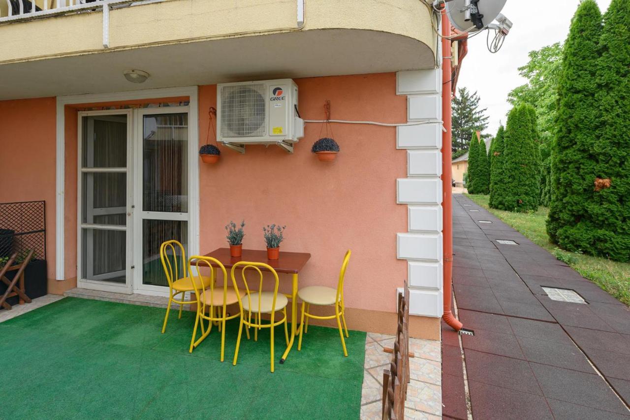 Appartement ART Éden à Hajdúszoboszló Extérieur photo